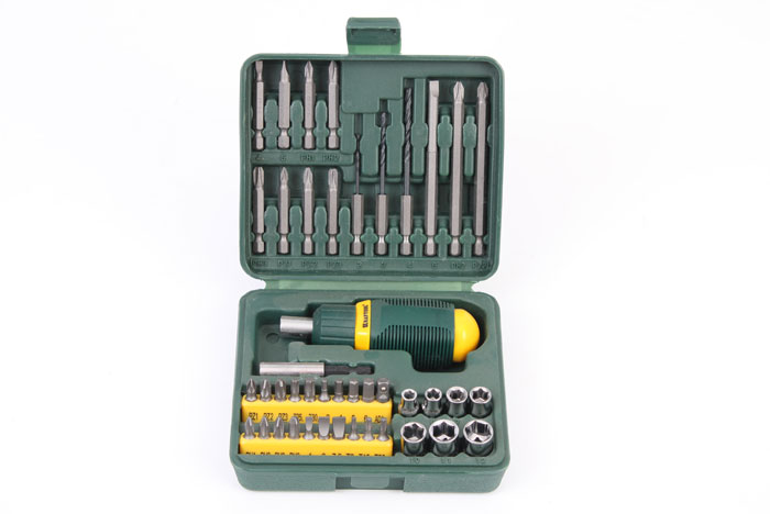  Набор отвертка +биты 43пр кейс 25556-Н43 KRAFTOOL